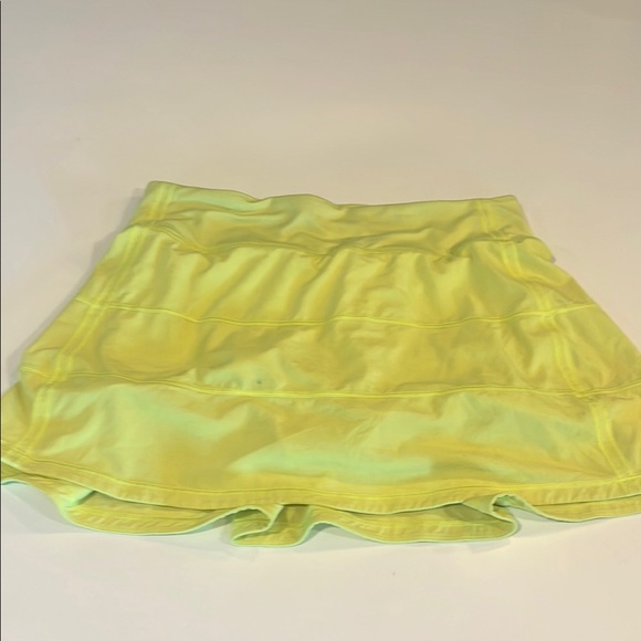 Dresses & Skirts - Lulu Lemon Skort Lime Green